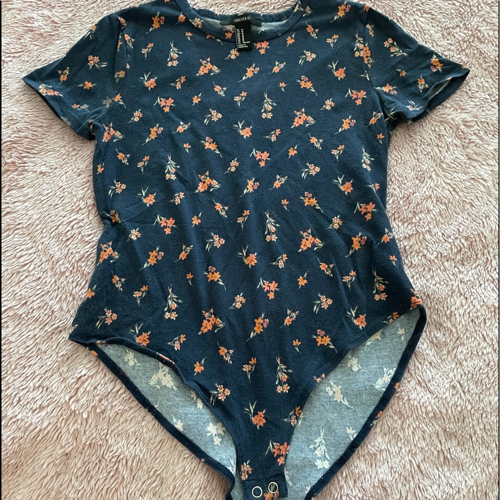 Bodysuit, buttons, soft
